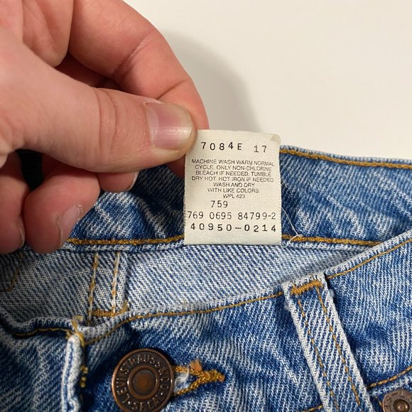 1995 Levi's orange tab light wash Husky cropped jeans mens size 33x25 - Picture 4 of 8